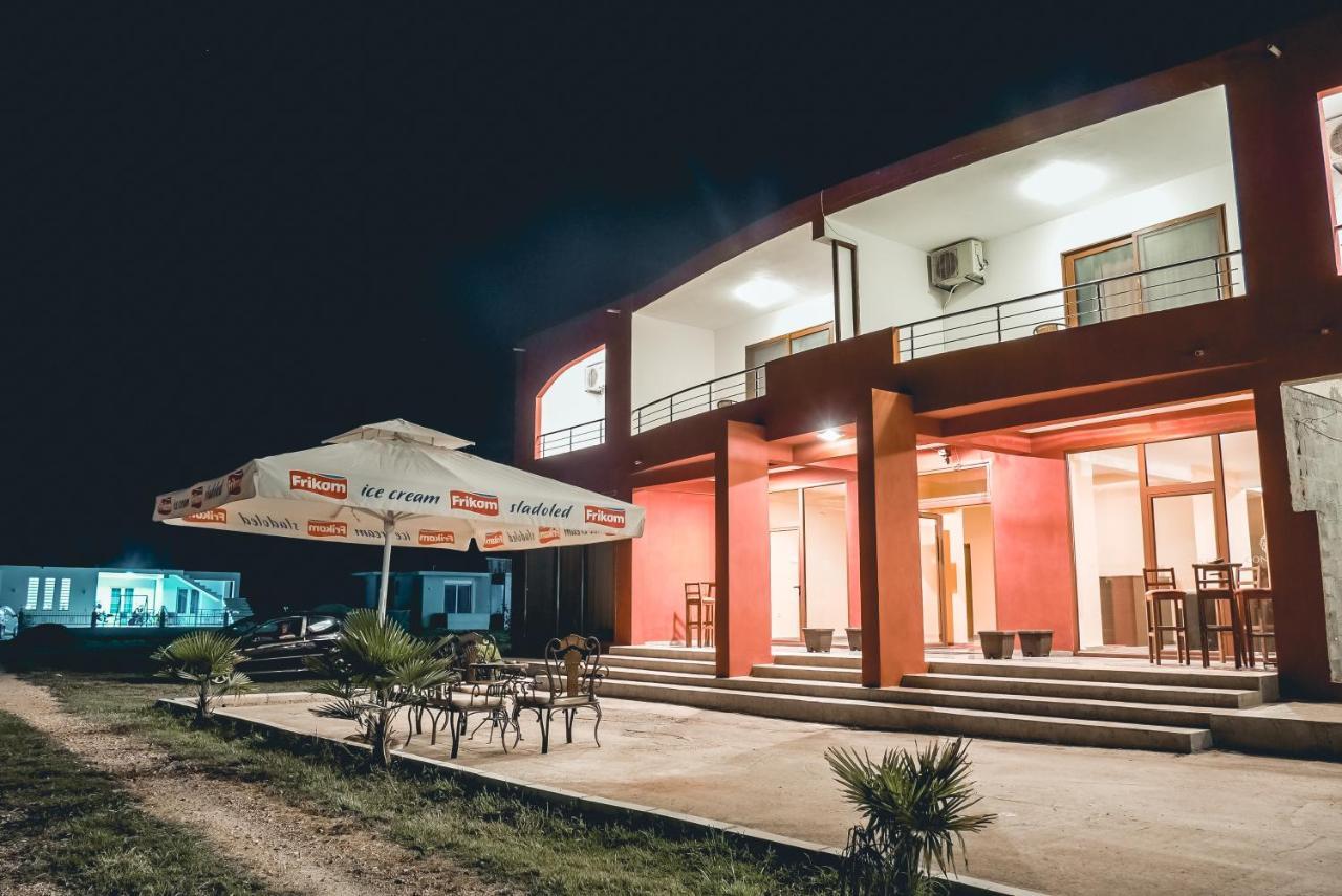 Apartments Contessa Ulcinj Luaran gambar
