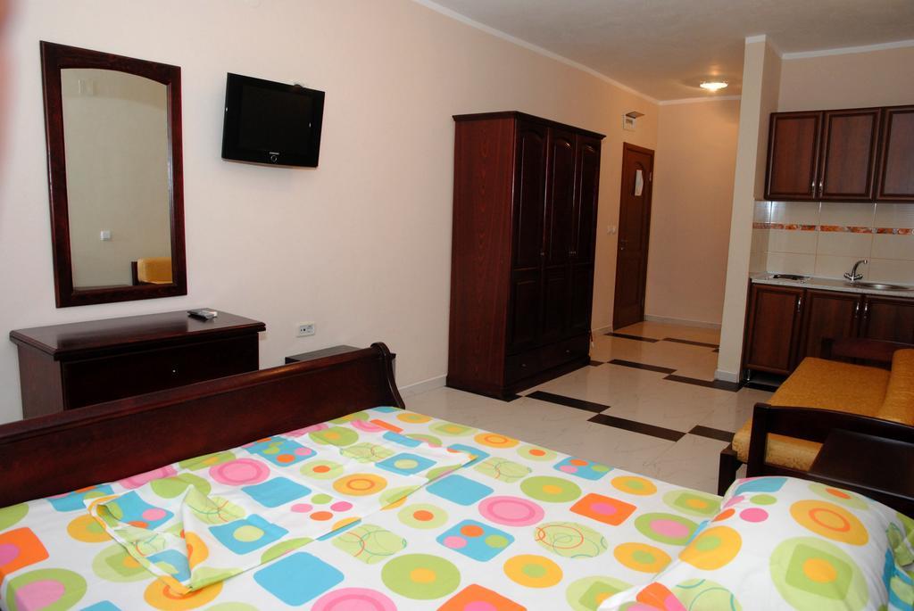 Apartments Contessa Ulcinj Luaran gambar