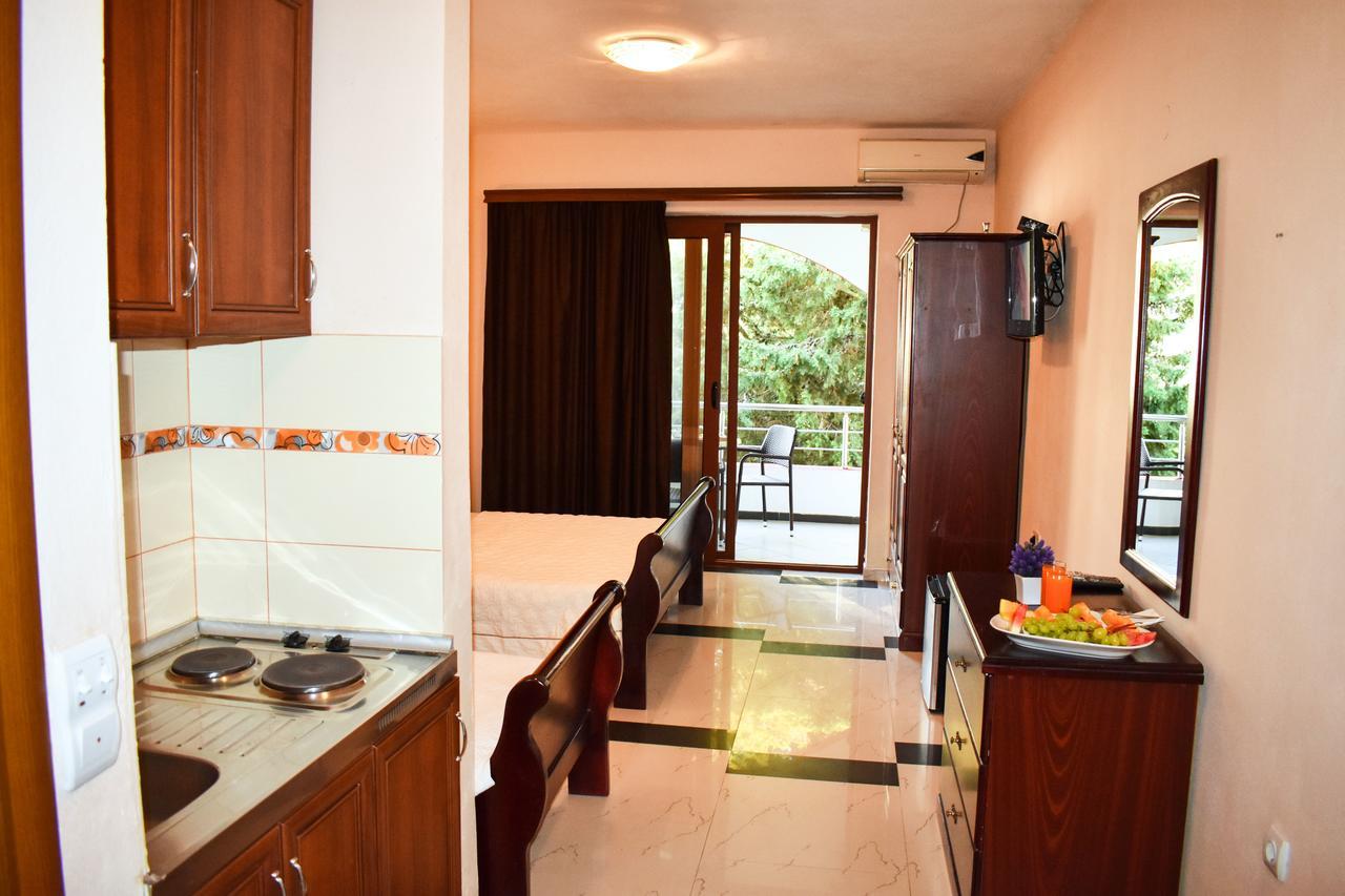 Apartments Contessa Ulcinj Luaran gambar